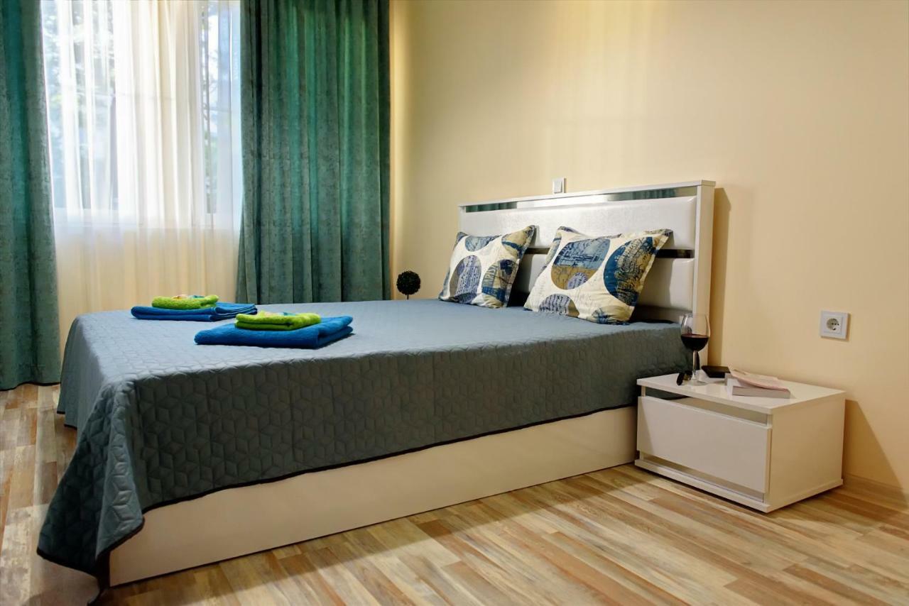 Apartment Iris Пловдив Экстерьер фото